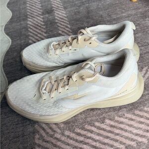 Men's HYLO Athletic Shoes in White and Cream